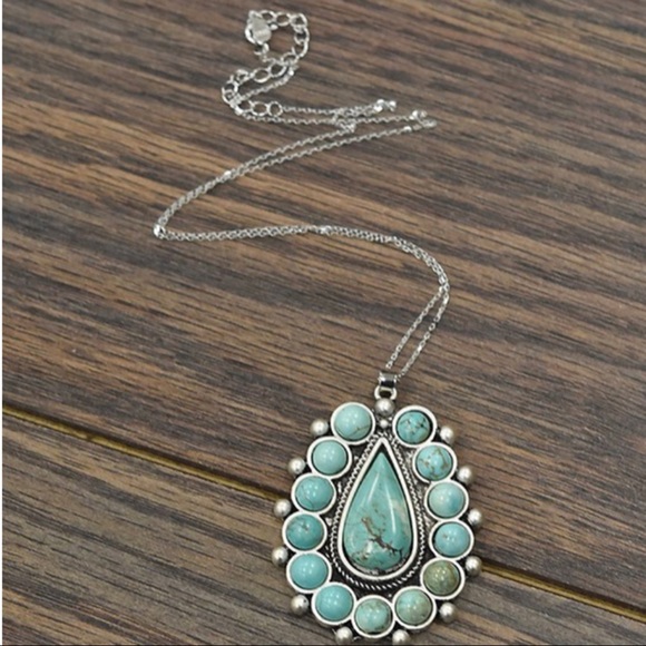 Boujee Boutique Jewelry - Sterling Silver Chain TQ Necklace Boujee Boutique Jewelry - Sterling Silver Chain TQ Necklace